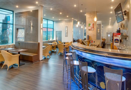 아메디아 익스프레스 프라그 대표 이미지