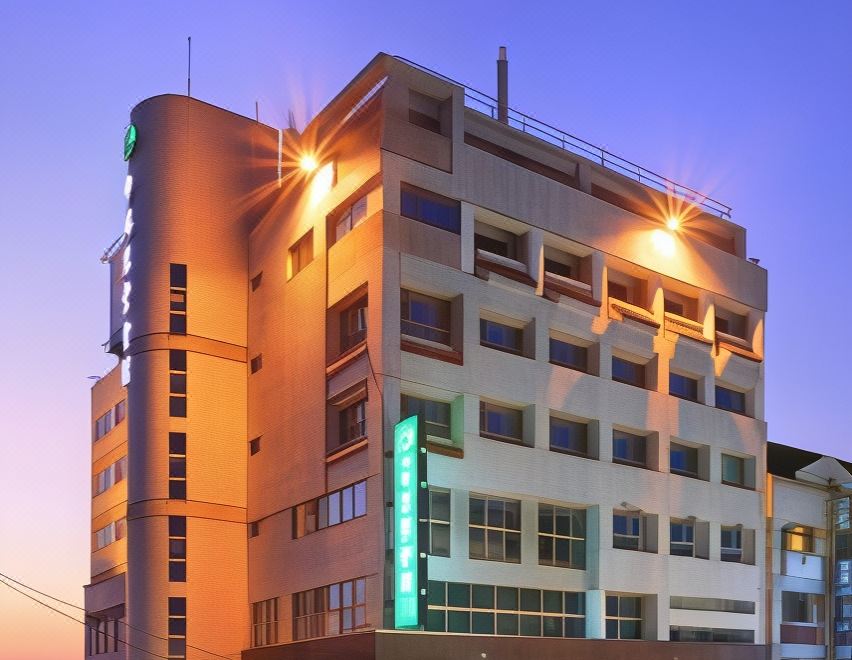 비즈니스 호텔 내부의 깨끗한 객실 모습