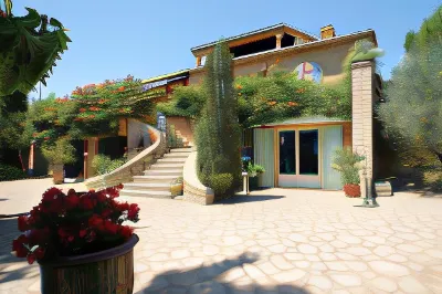 Villa Thebaïde Chambres d'hôtes Các khách sạn ở Bagnols-sur-Ceze