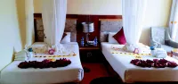 Palm Palace Hotel