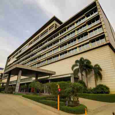 Vivanta Pune, Hinjawadi Hotel Exterior