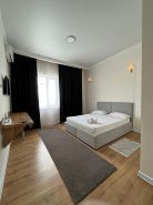 Hotel Nomad