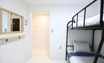 지브로 S 호텔 썸네일