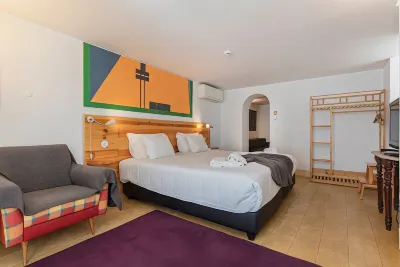 Rua Fresca 18 Hotels near National Palace of Sintra