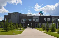 Svezhiy Veter Hotel Отели рядом с достопримечательностью «Салон красоты "Лилия"»