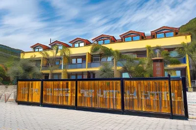 Olive Tree Apart Hotel Các khách sạn gần Köyceğiz Stadı