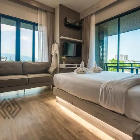 Le Bis Hotel Отели рядом с достопримечательностью «Чанг Клан»