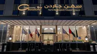 Seven Garden's Hotel
