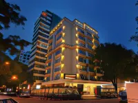 Grand Residency Hotel & Serviced Apartments Hôtels à proximité de : Gare de Mātunga
