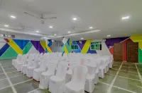 White House Beach Resort, Nagaon Hotel di Chaul