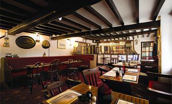 Red Lion Dunston