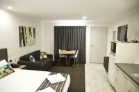 Roma Central Motel - parking