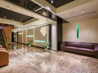 Townbridge Hotels & Suites โรงแรมใกล้วัดศิวะ