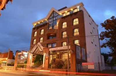 Ñikén Hotel & Spa Hotel a 