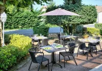 Hôtel Platanes - KB Hotel Group Hotel di Saint-Androny
