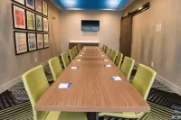 Holiday Inn Express & Suites Orland Park - Mokena