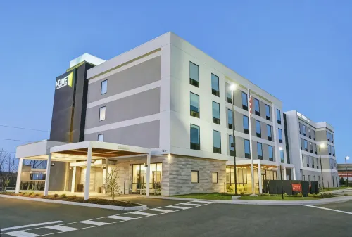 Home2 Suites by Hilton Clarksville Louisville North, IN Hotels in Clarksville