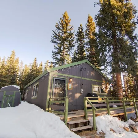 The Fox Den is the perfect cabin for a couples get away near Breckenridge CO.