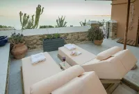 Arion Syros Luxury Rooms and Suites - 4-Star