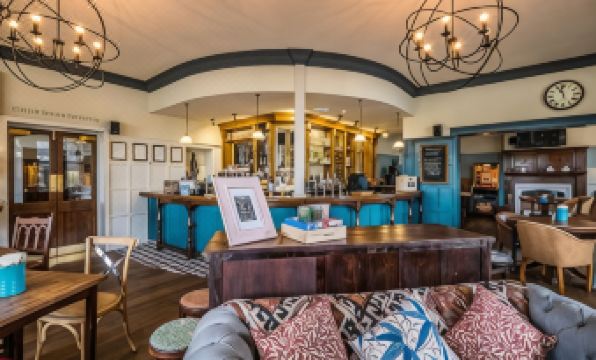 8. 브리지 호텔 런..