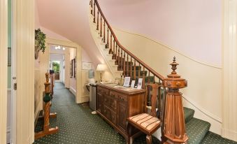 The Gables Wine Country Inn