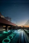Hotel Indigo 馬德里的GRAN VIA - 頂樓泳池