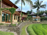 Puri Dajuma Terrace Eco Lodge & Spa Hotel dekat Balian Beach