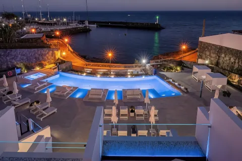 Royal Marina Suites Boutique Hotel