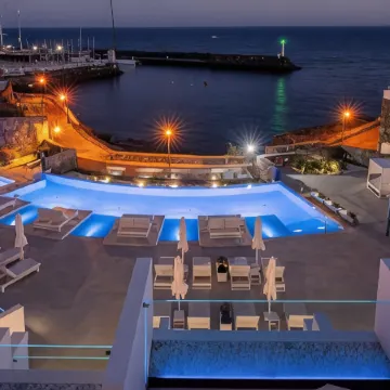 Royal Marina Suites Boutique Hotel