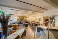 Zentrum Hotel Stade - Desayuno