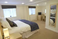 Springfields Hotels in Horsham