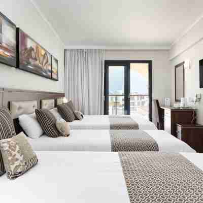 Livadhiotis City Hotel Rooms