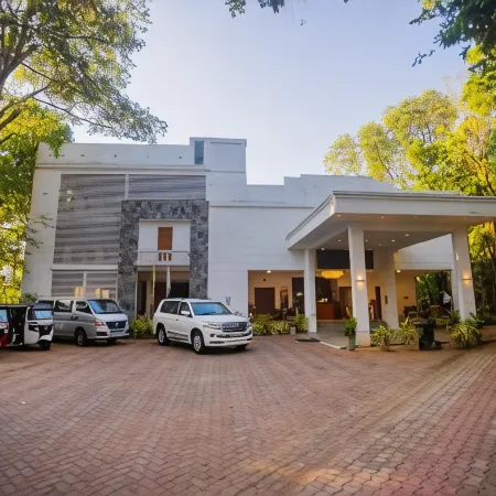 Hotel Eden Garden