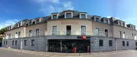 Ibis Bayeux Port-en-Bessin فنادق في Port-en-Bessin-Huppain