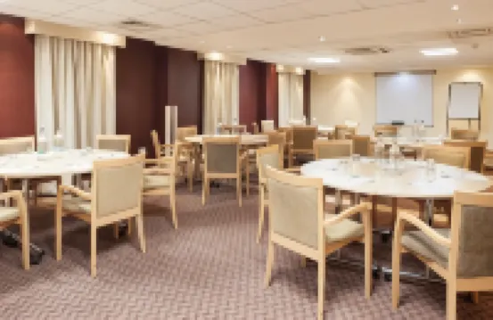 Holiday Inn Express LONDON - STANSTED AIRPORT by IHG