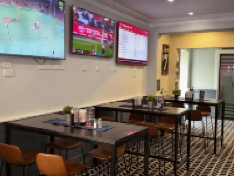 Romano's Hotel & Suites Wagga Wagga