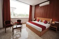 The Retreat Hotel a Mirzapur cum Vindhyachal