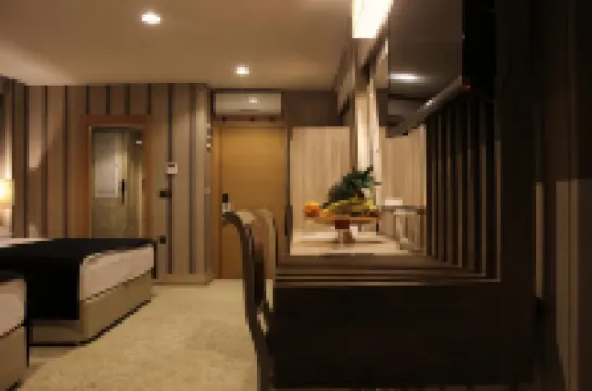 Neba Royal Hotel Hotels in 