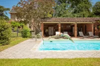 Domaine du Buc, le Château Hotels in Gaillac