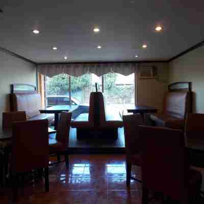 Mo2 Days Inn Dining/Meeting Rooms