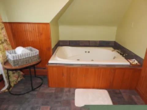 シャンペーン ガーデン イン