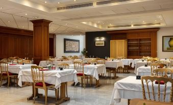 Hotel Bristol