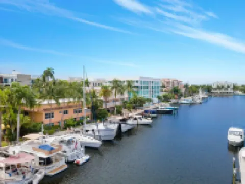 Las Olas Blvd Waterfront Apt