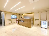 Qotel Signature Coleman Janakpuri