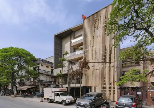 FabHotel F9 Pitampura Hotels in North West Delhi