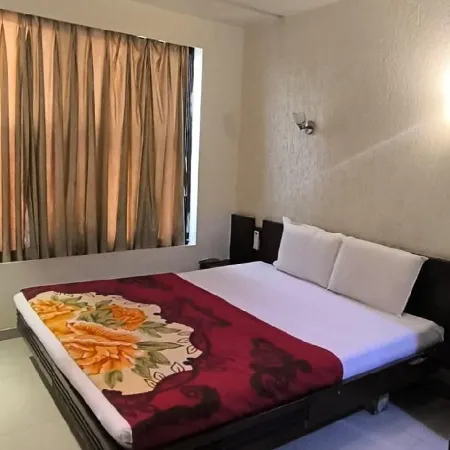 Tulsi Motel