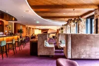 Habakuk Wellness & Event Hotel - bar