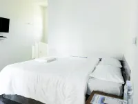 Ken Zong Inn Hotel Hotels in Ciracap