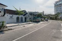 RedDoorz Syariah Near Taman Bekapai 2