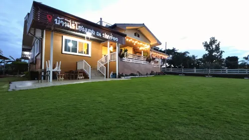 Baan Rai Hometel at Pak Chong